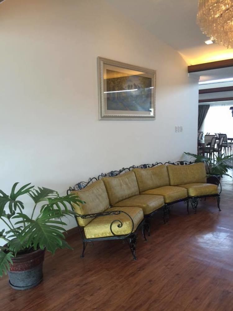 Vista Real Hotel Tagaytay City Kültér fotó